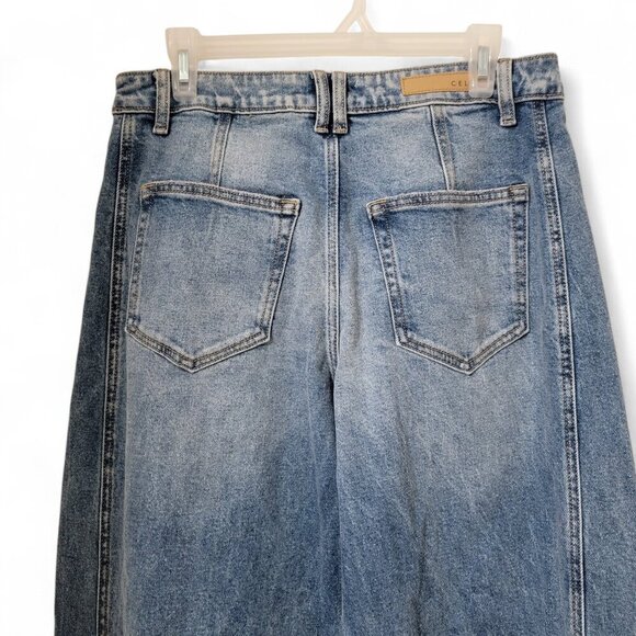 CelloSize 7 Horseshoe Barrel Relaxed Fit Medium Wash Denim Jeans, NEW with Tag - Picture 4 of 14